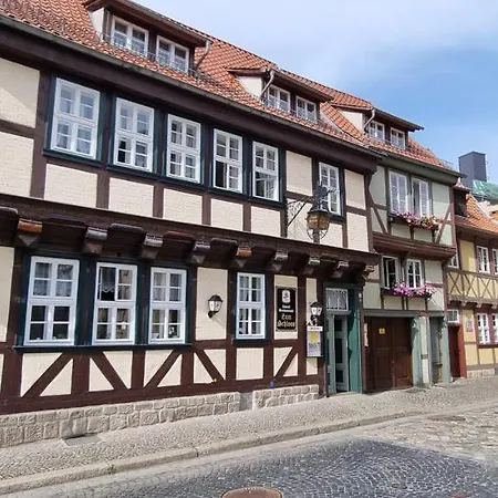Zum Schloss ホテル クヴェードリンブルク