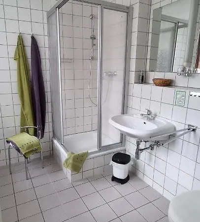 Zum Schloss Quedlinburg