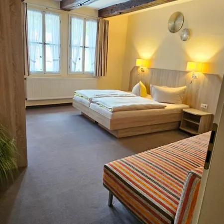 Otel Zum Schloss Quedlinburg