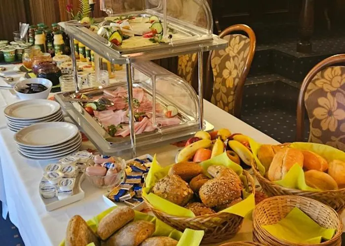 Zum Schloss Quedlinburg